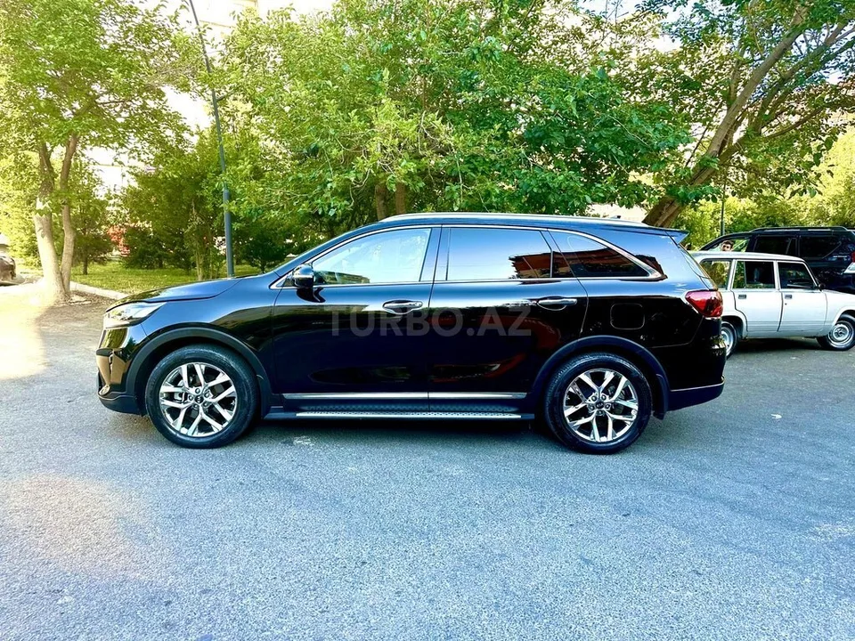 Kia Sorento — foto 3/4