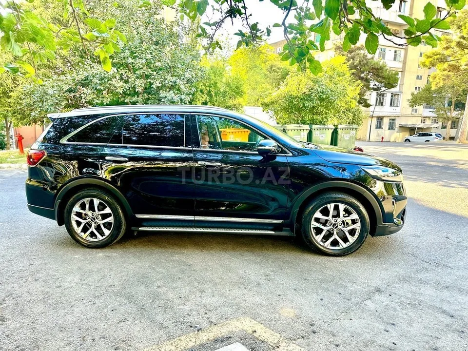 Kia Sorento — foto 4/4