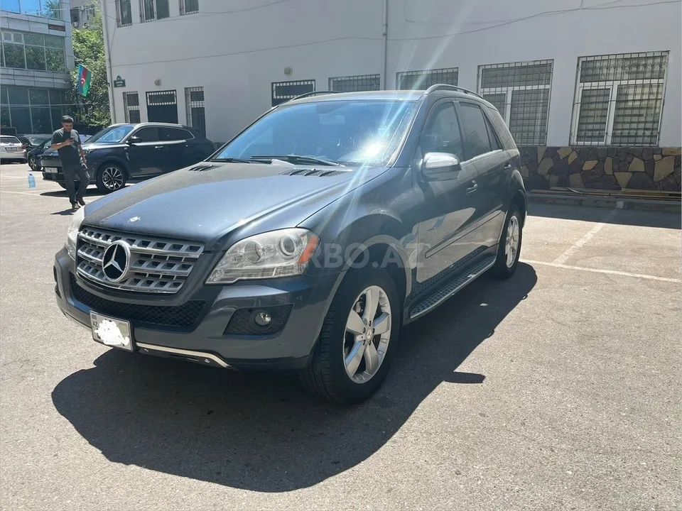 Mercedes ML 350 4MATIC — foto 3/4