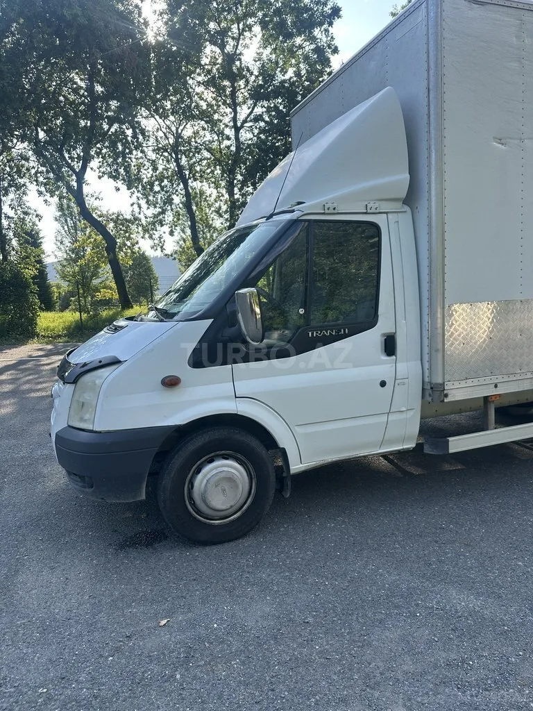 Ford Transit — foto 4/4