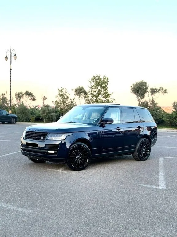 Land Rover Range Rover — foto 1/4