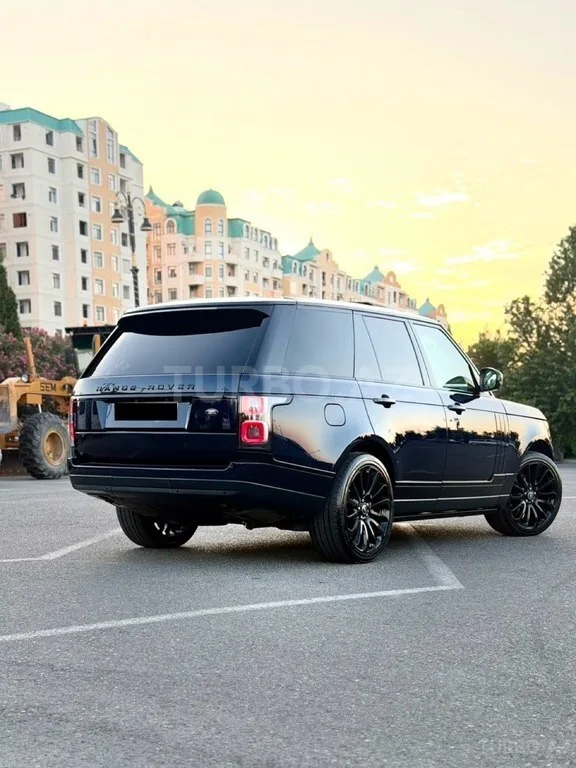Land Rover Range Rover — foto 3/4