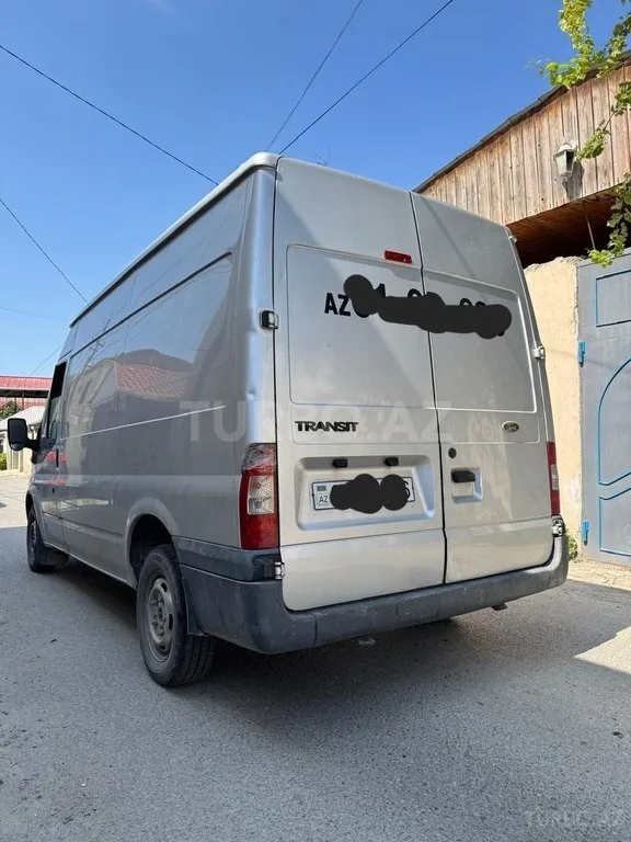 Ford Transit — foto 2/4