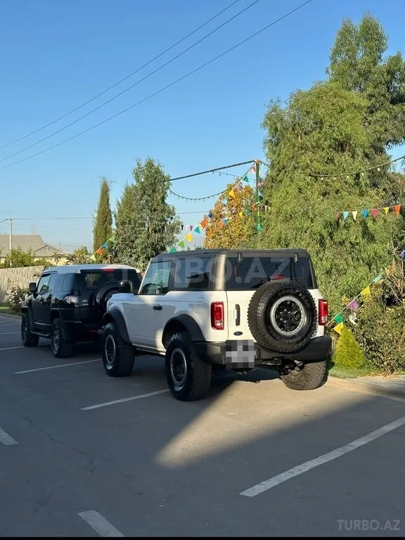 Ford Bronco — foto 4/4