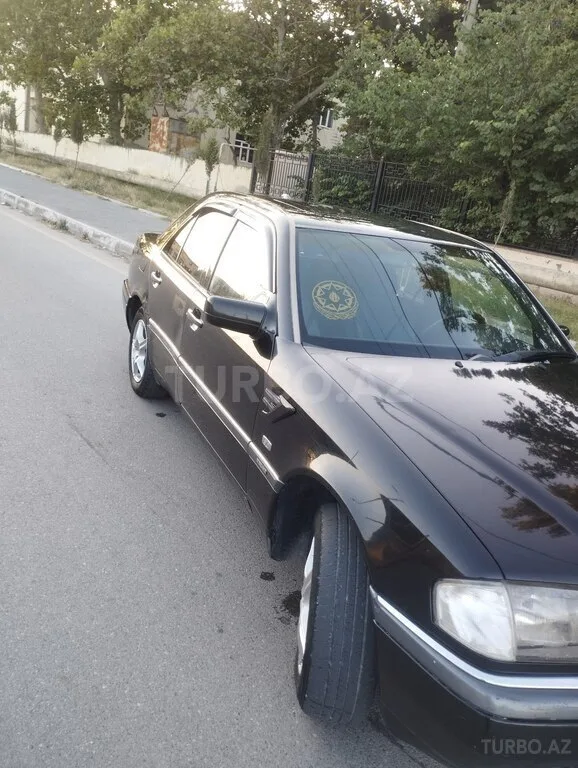 Mercedes C 280 — foto 3/4
