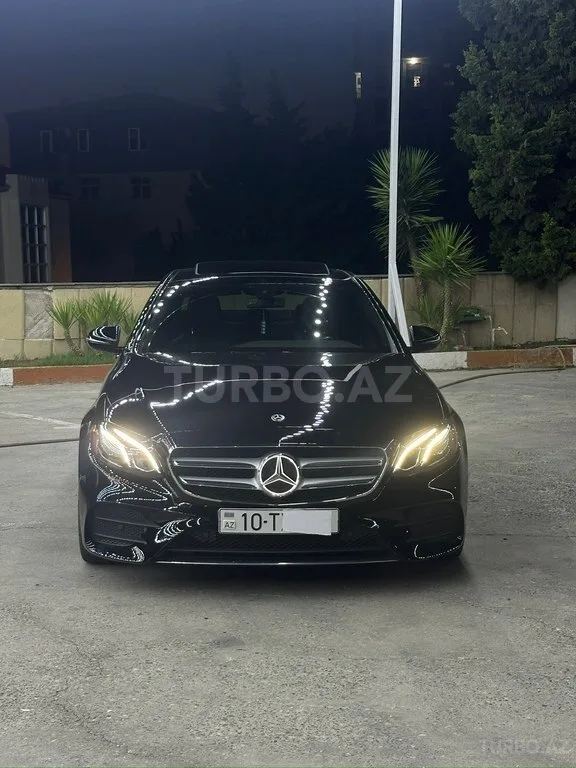 Mercedes E 300 — foto 2/4