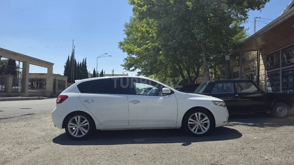 Kia Cerato — foto 4/4