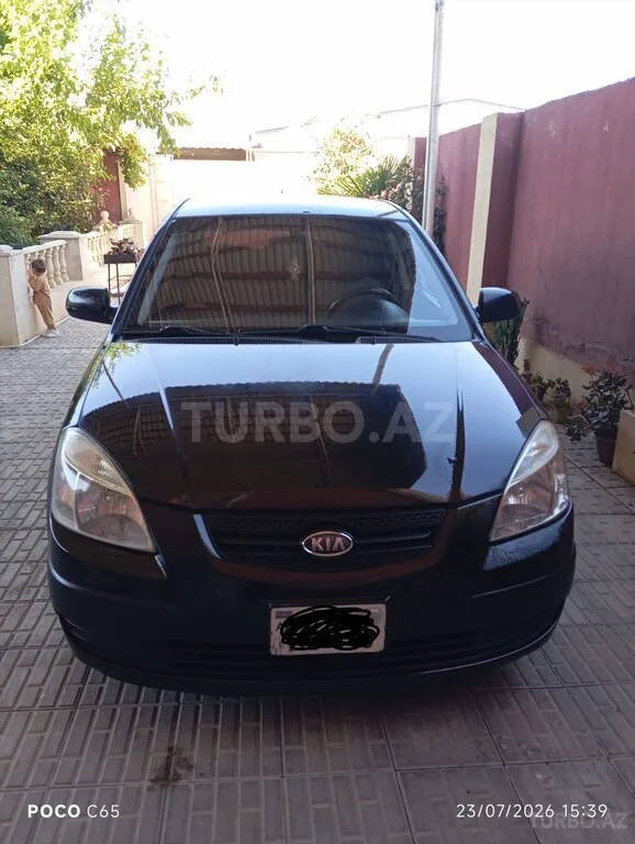 Kia Rio — foto 1/4