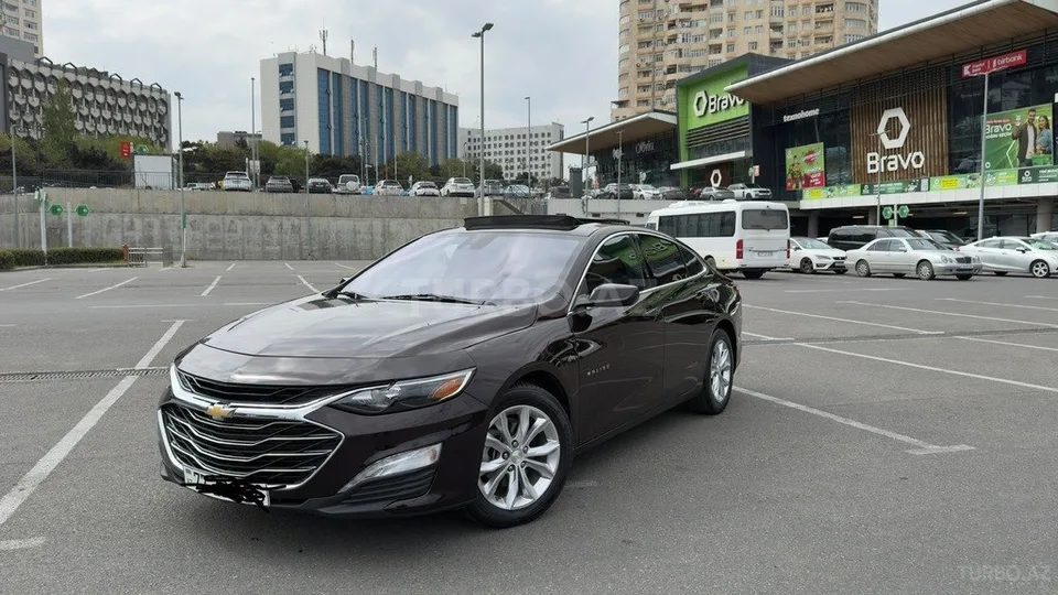 Chevrolet Malibu — foto 1/4