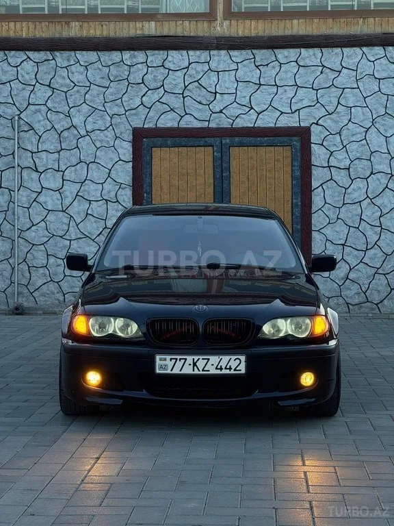 BMW 318 — foto 3/4
