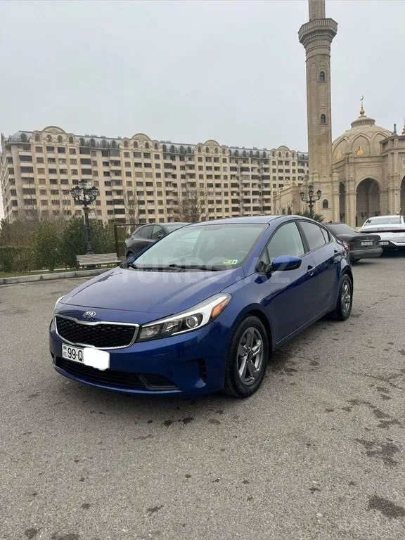 Kia Forte — foto 1/4