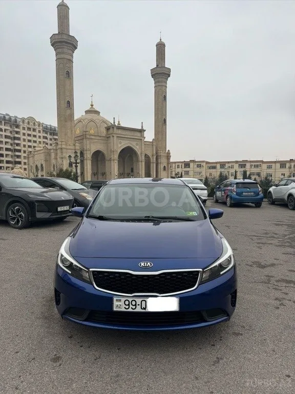Kia Forte — foto 3/4