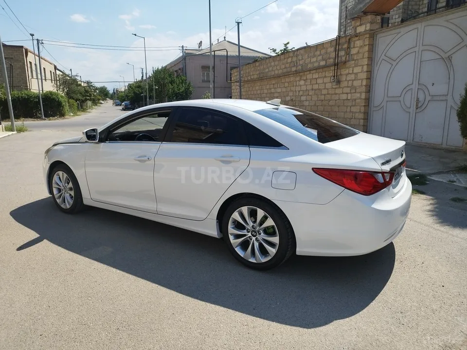Hyundai Sonata — foto 3/4