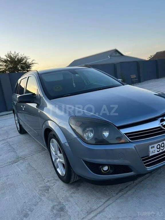 Opel Astra — foto 2/4