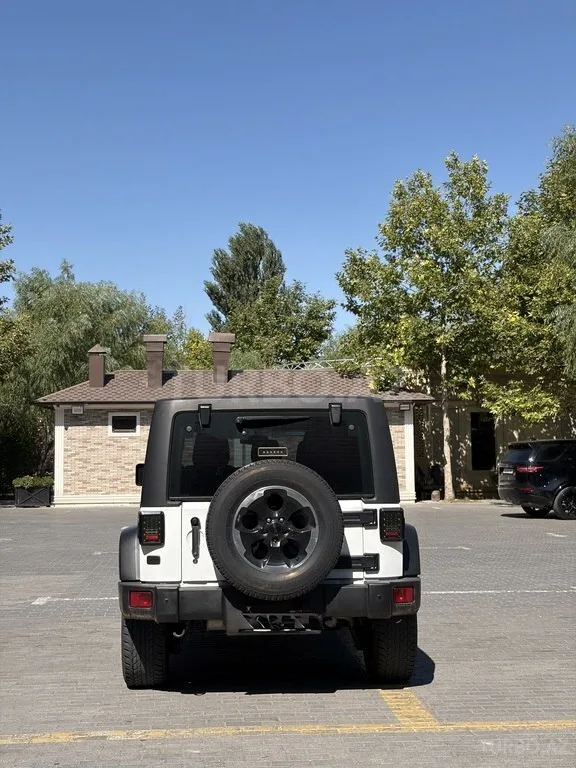 Jeep Wrangler — foto 3/4