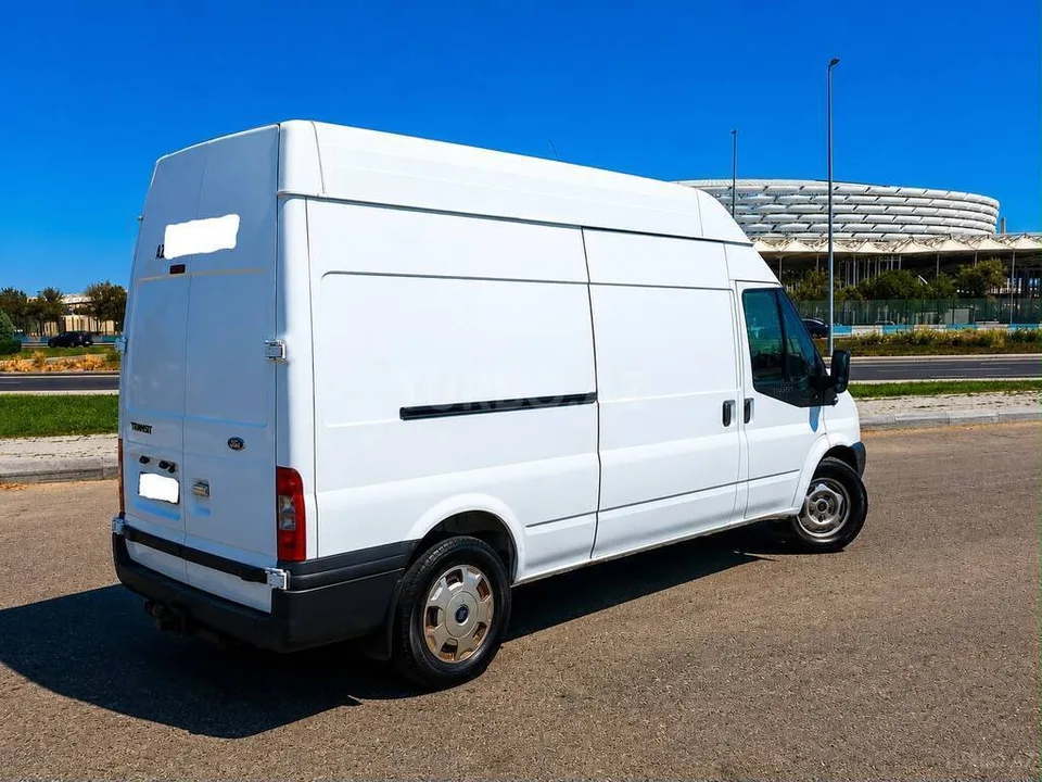 Ford Transit — foto 2/4