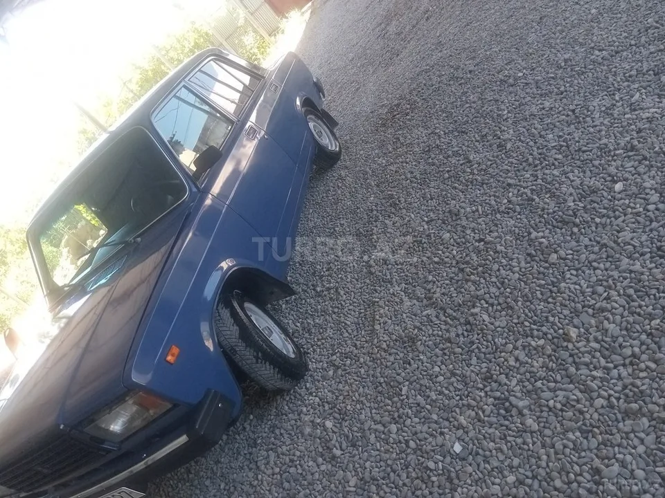 LADA (VAZ) 2107 — foto 3/4