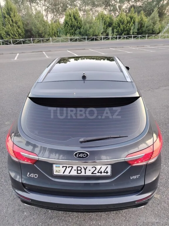 Hyundai i40 — foto 2/4