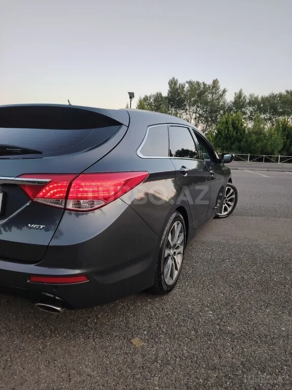 Hyundai i40 — foto 4/4