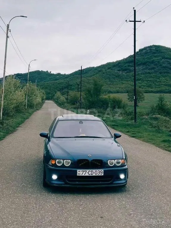 BMW 525 — foto 1/4