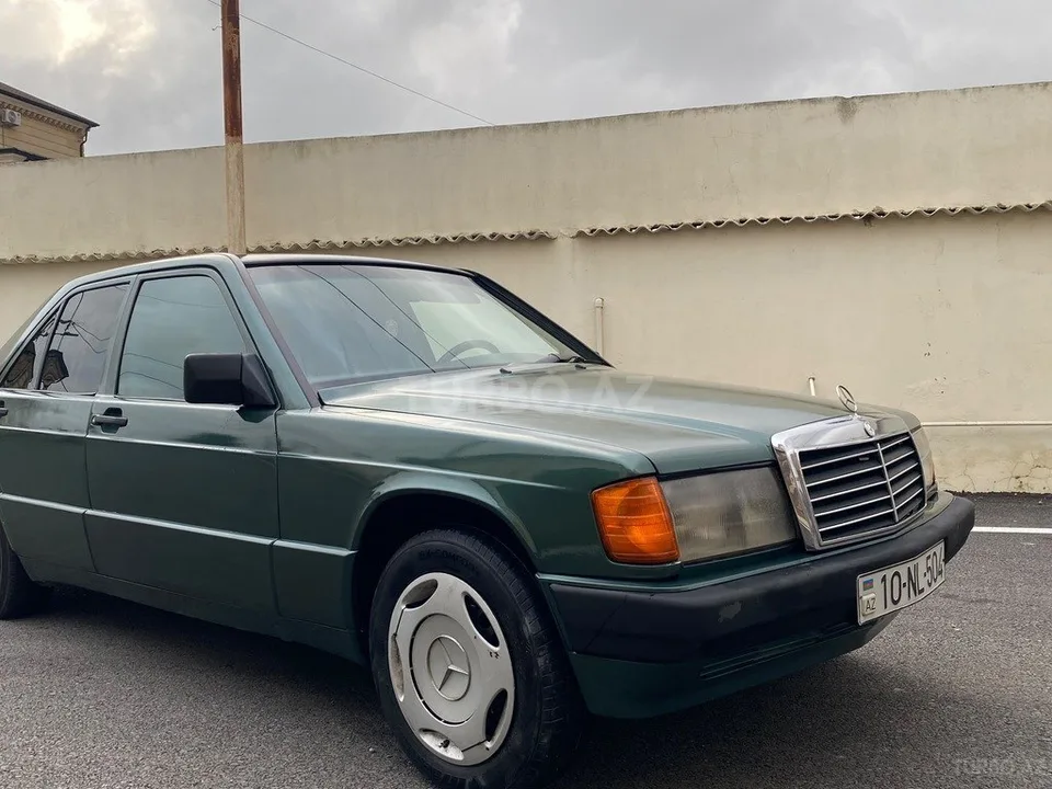 Mercedes 190 — foto 2/4