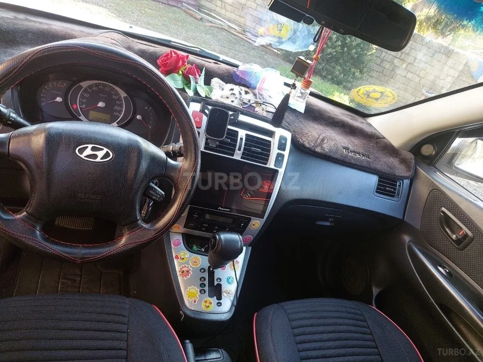 Hyundai Tucson — foto 3/4