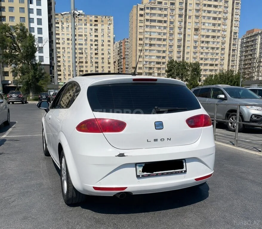 SEAT Leon — фото 2/4