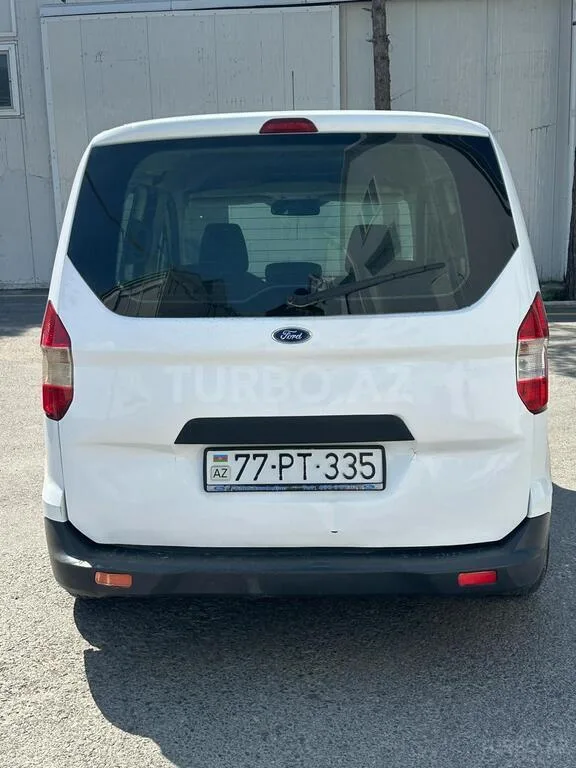 Ford Tourneo Courier — foto 4/4