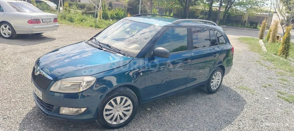 Skoda Fabia — foto 1/4