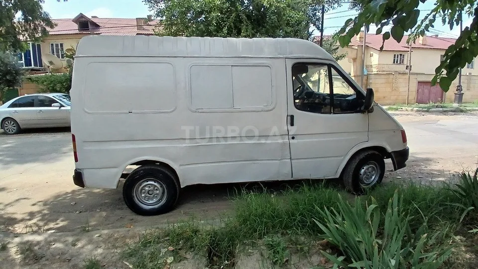 Ford Transit — foto 4/4