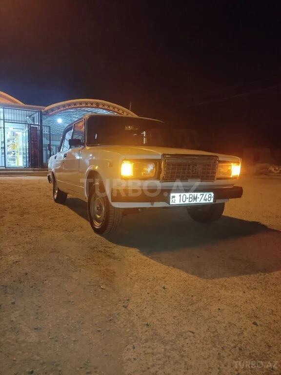 LADA (VAZ) 2107 — foto 2/4