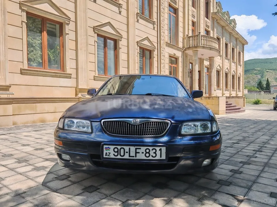 Mazda Xedos 9 — foto 1/4