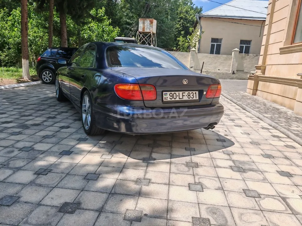 Mazda Xedos 9 — foto 2/4