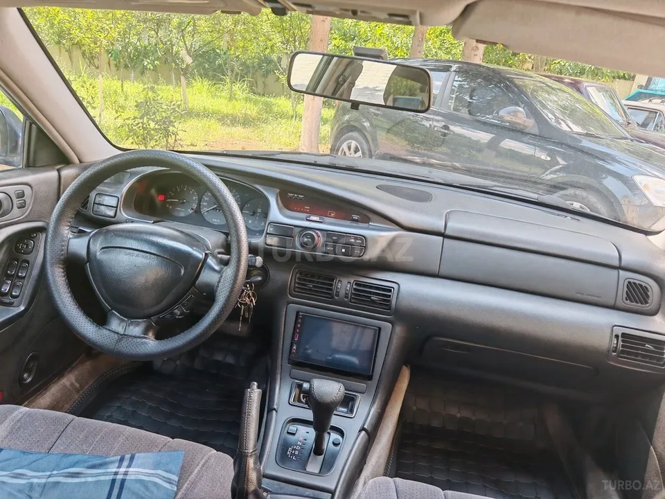 Mazda Xedos 9 — foto 4/4