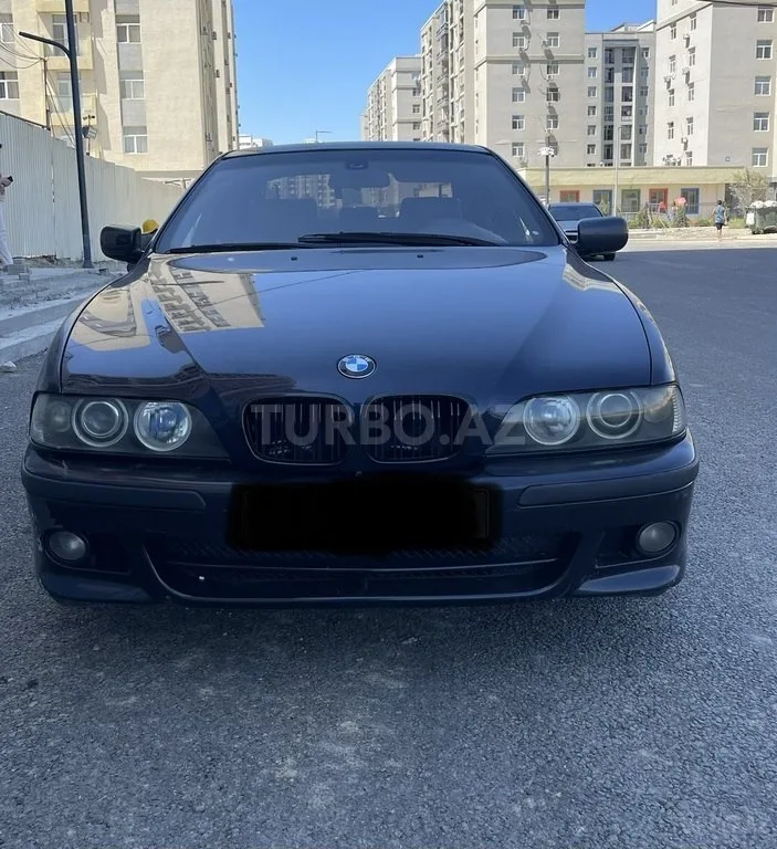 BMW 530 — foto 1/4