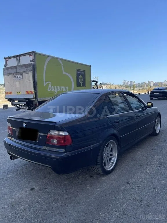 BMW 530 — foto 3/4
