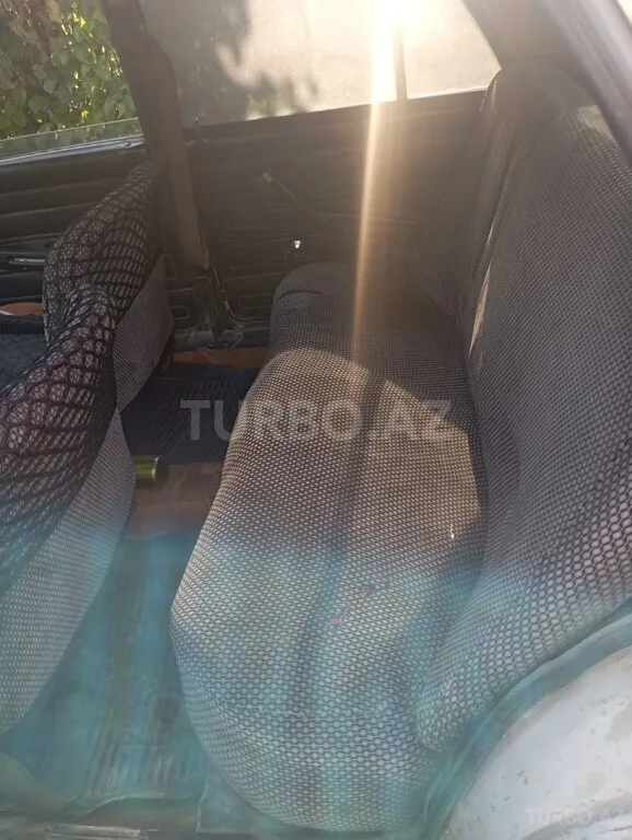 LADA (VAZ) 2103 — foto 4/4
