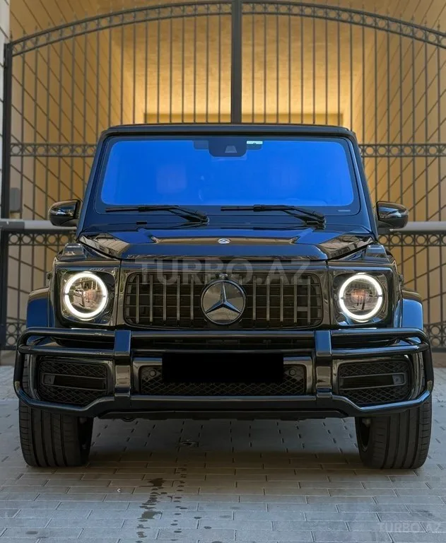 Mercedes G 500 — foto 1/4
