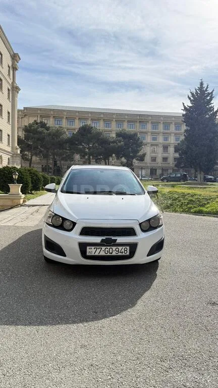 Chevrolet Aveo — foto 1/4