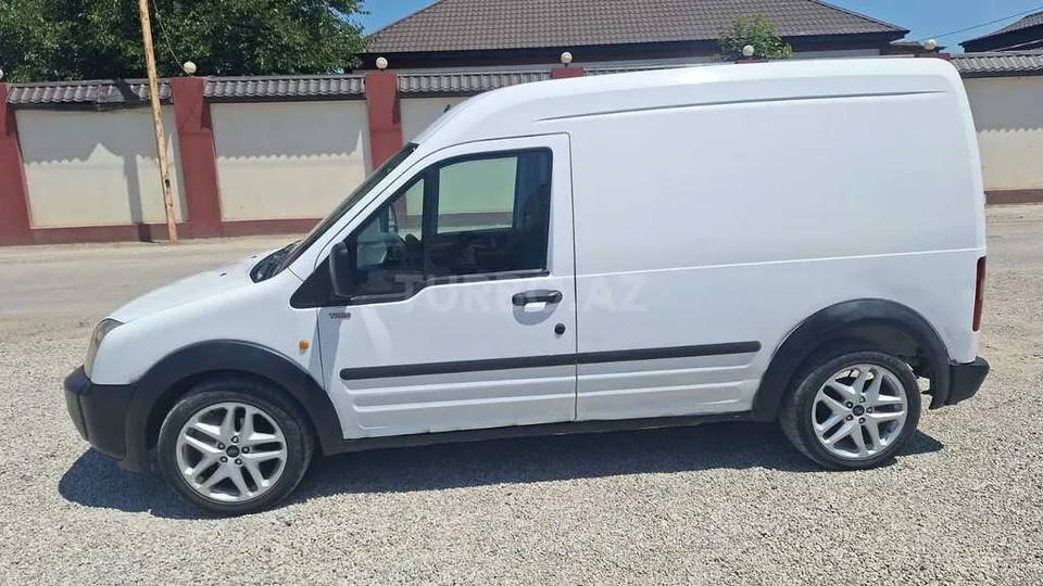 Ford Tourneo Connect — foto 3/4