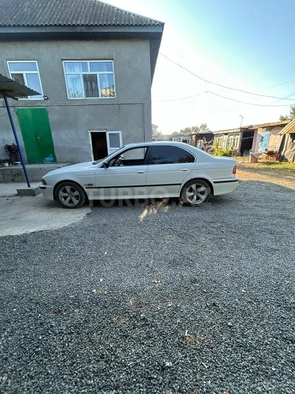 BMW 523 — foto 4/4