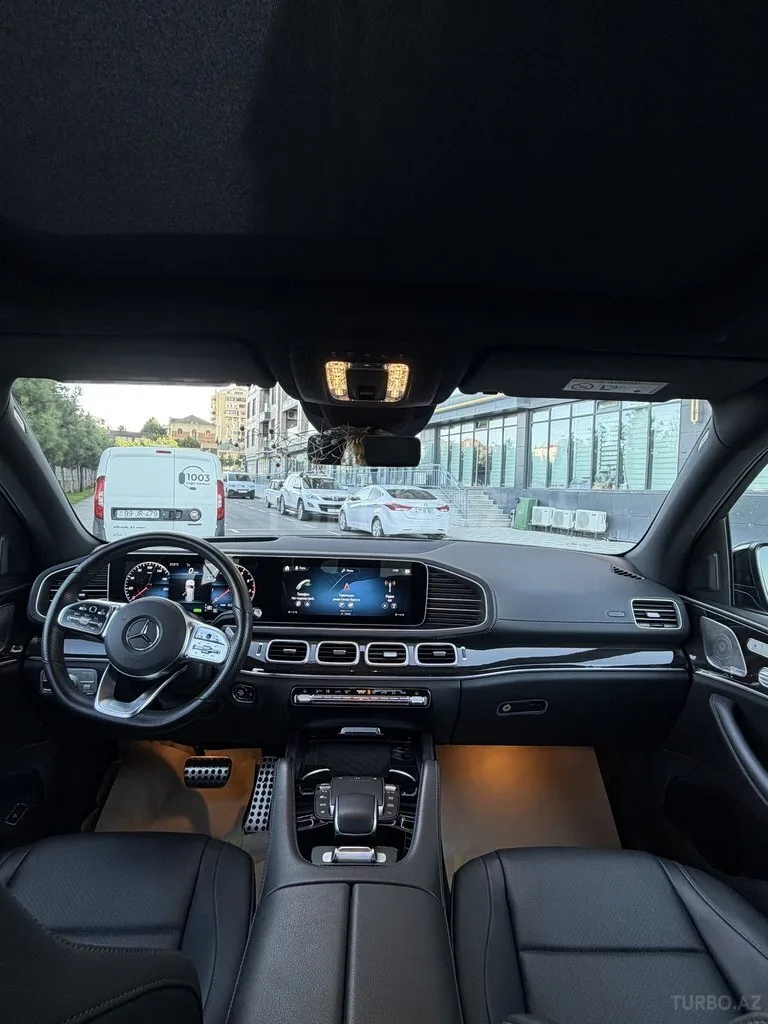Mercedes GLS 450 4MATIC — foto 3/4