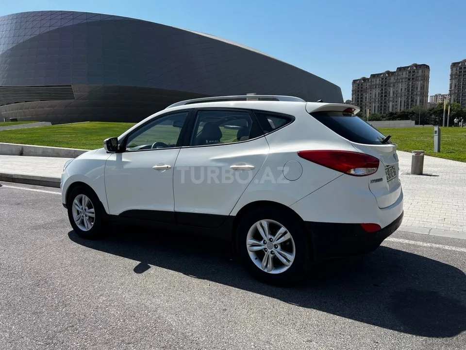 Hyundai Tucson — foto 2/4