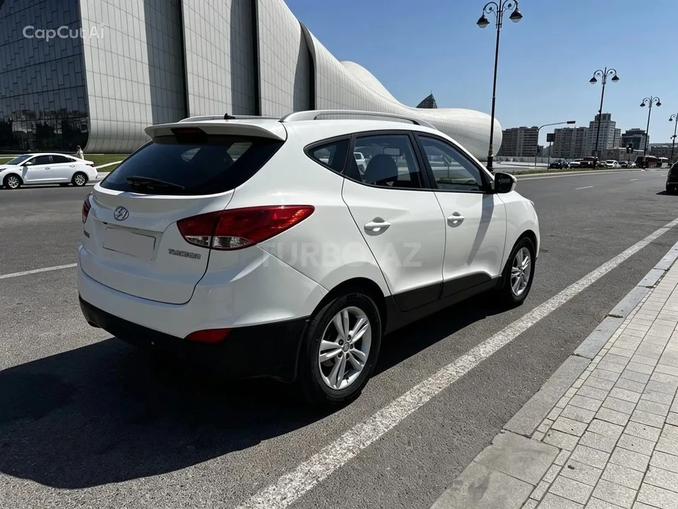 Hyundai Tucson — foto 3/4