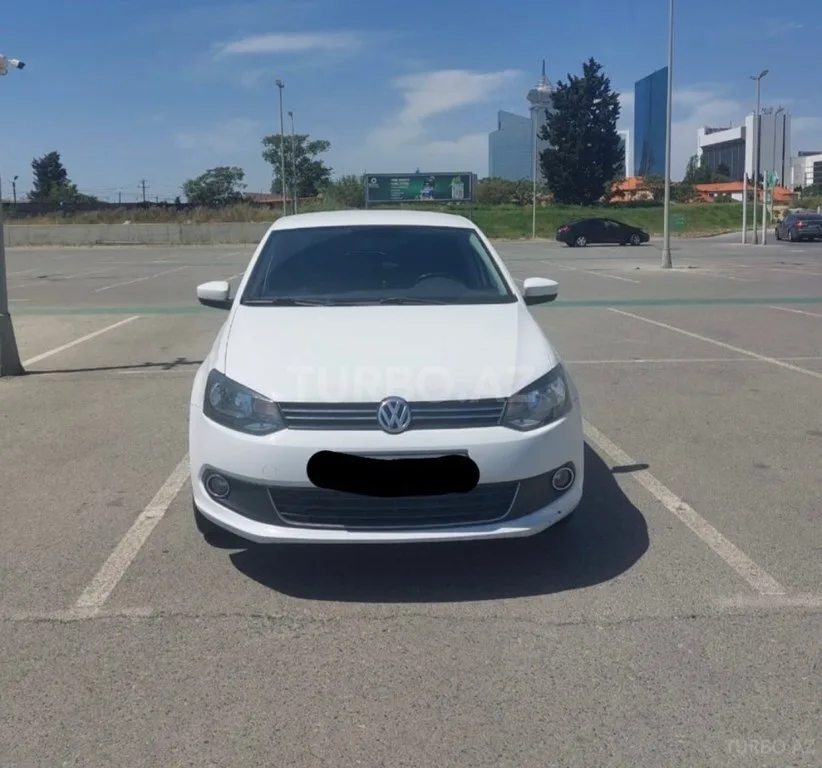 Volkswagen Polo — foto 1/4