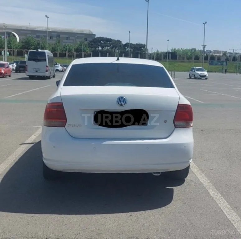 Volkswagen Polo — foto 4/4