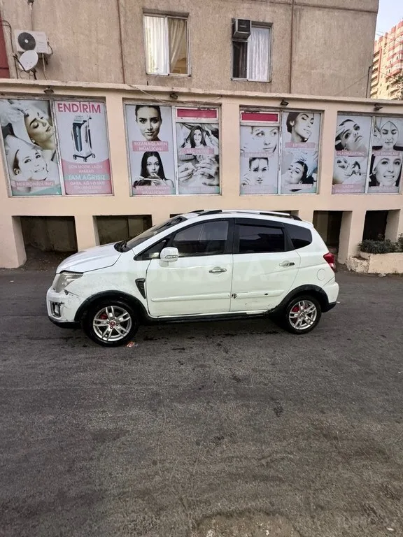 Changan CX 20 — foto 2/4