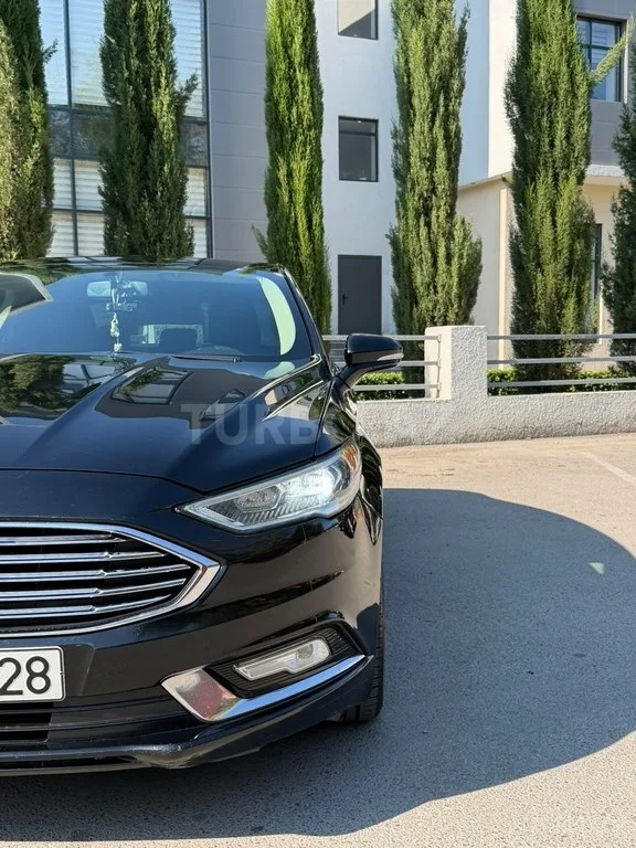 Ford Fusion (North America) — foto 3/4