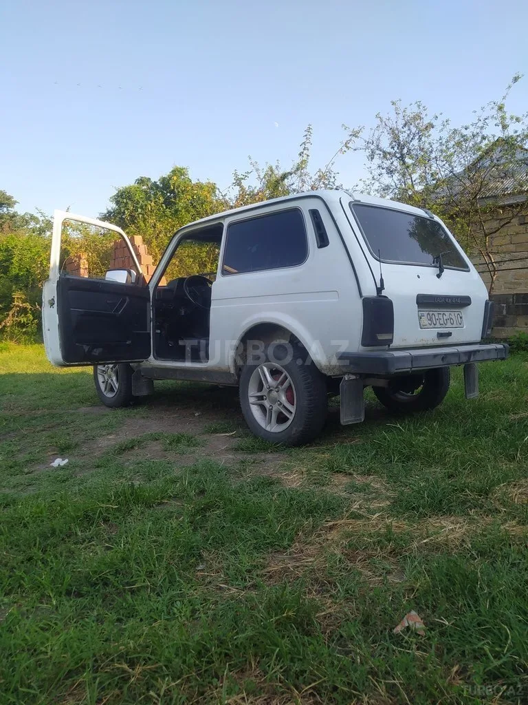 LADA (VAZ) Niva — foto 2/4