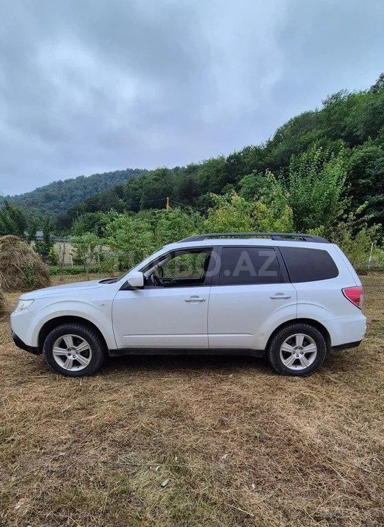 Subaru Forester — foto 2/4